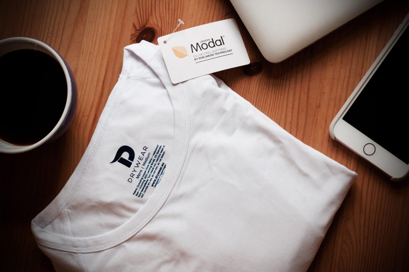 Drywear T-shirt lavet af Modal